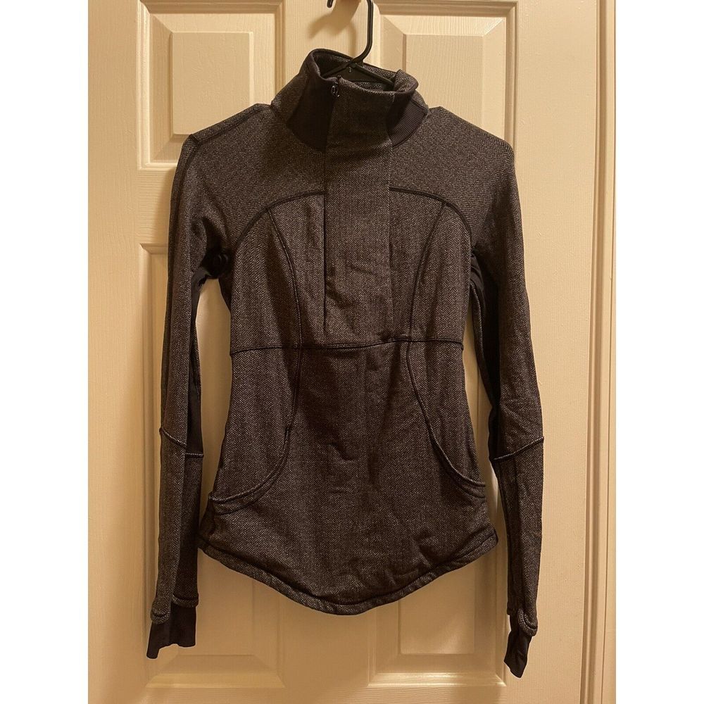 Lululemon Base‎ Runner Top 1/2 Zip Herringbone Black White - Sz 4 - Pockets